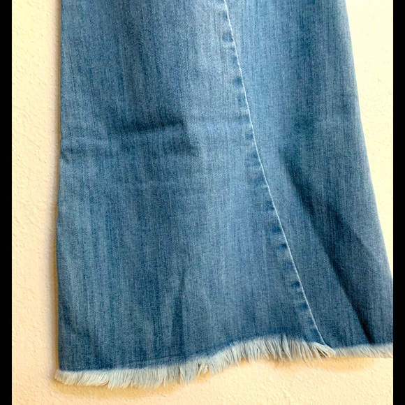 Flying Monkey Platinum Stretch Mid Rise Distressed Flare Jeans - Picture 4 of 5